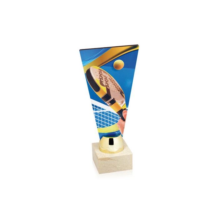 trofeo-triangulo-inverso-mdf-26cm-deporte-y-trofeos-sekaisa