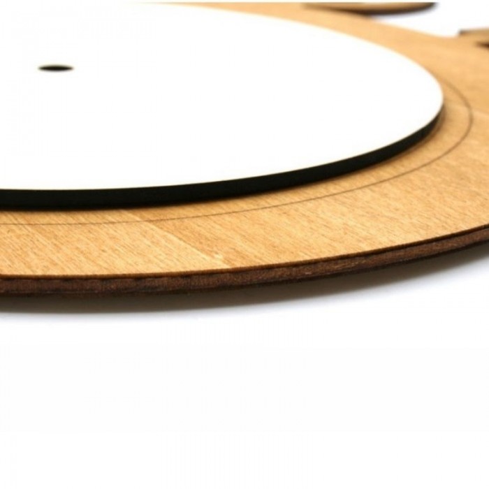 reloj-cronometro-redondo-madera-pared-blanco-sekaisa